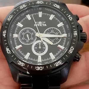 Invicta Speedway Quartz Chronograph Men's Wristwatch Black Luminous Dial